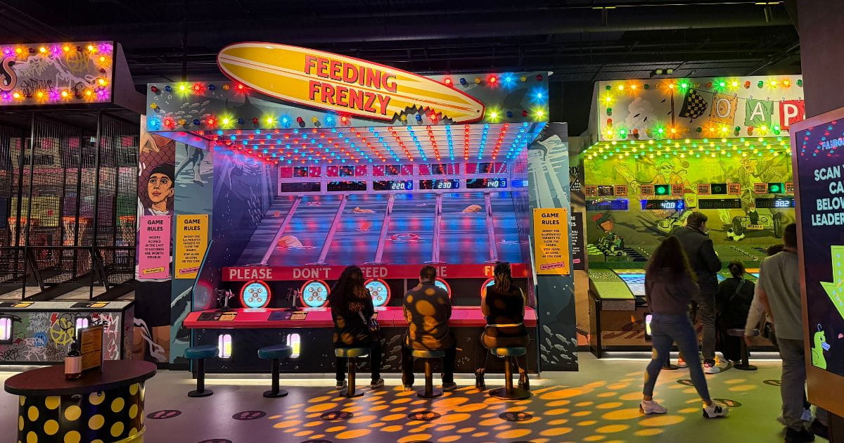 Funfair for adults near City Thameslink