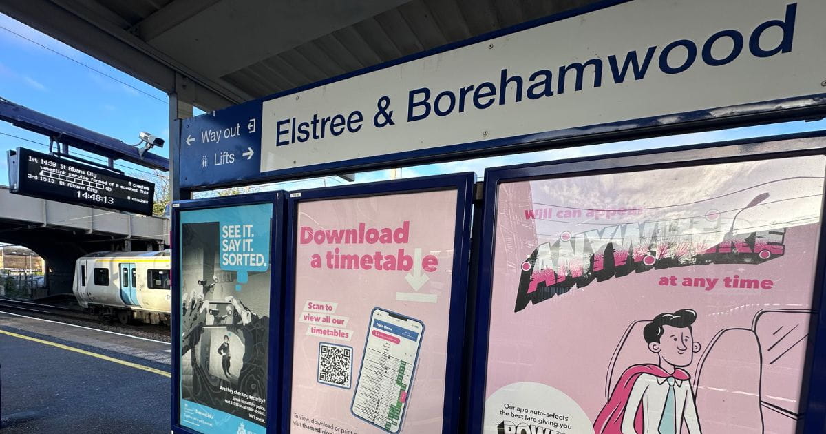 Elstree and Borehamwood Railway Station Thameslink