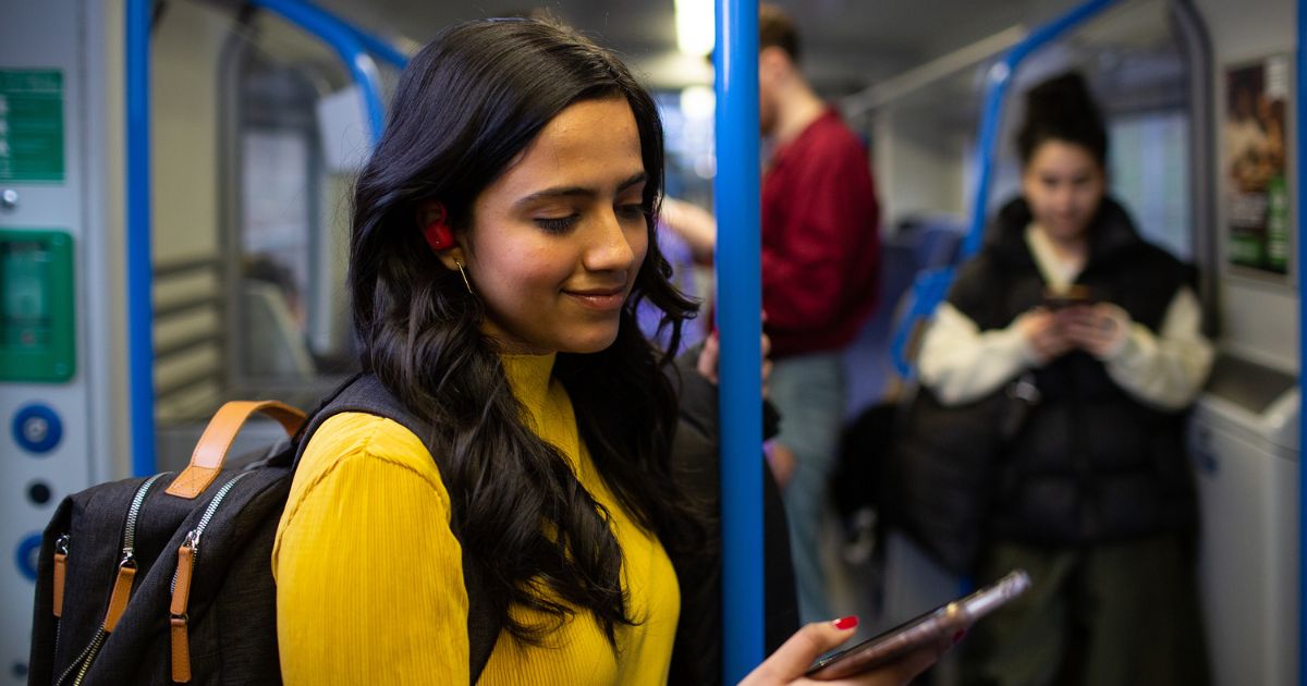 Woman on a Thameslink trian