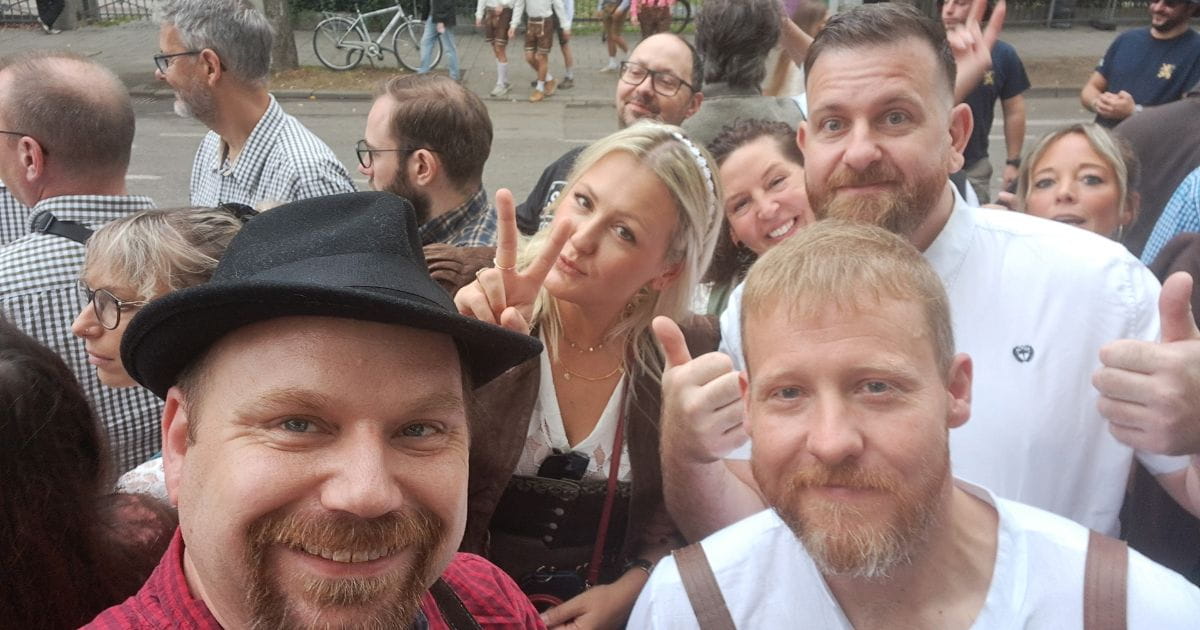 Thameslink colleagues enjoying themselves in Munich