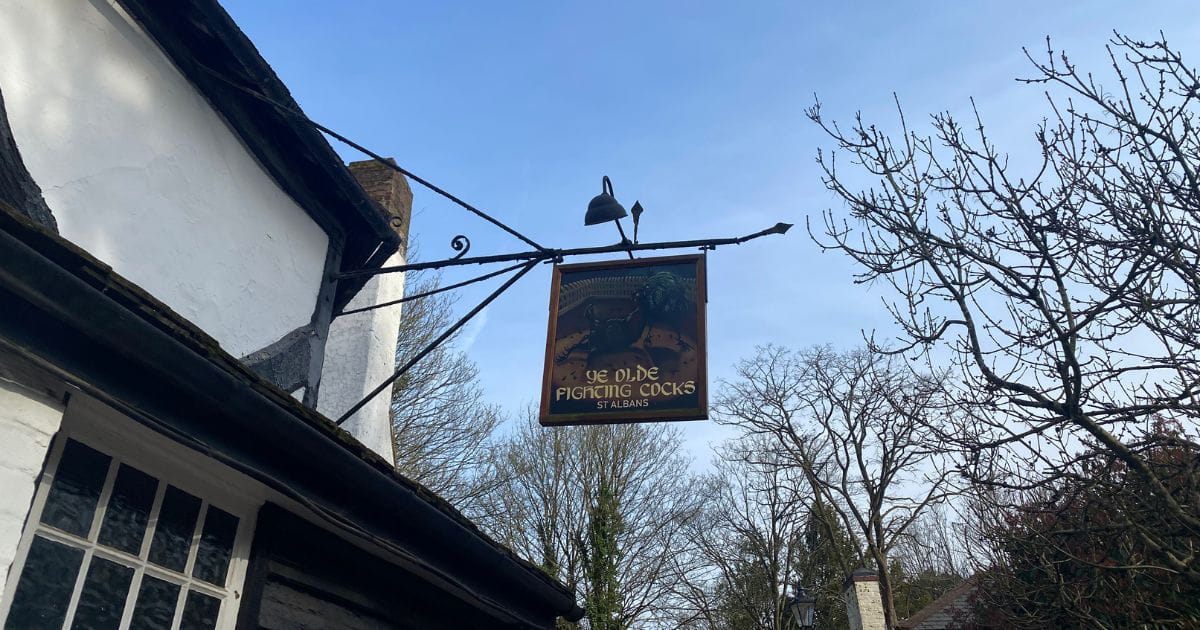 Ye Olde Fighting Cocks pub St Albans